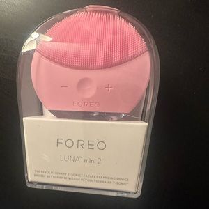 NEW FOREO LUNA™ mini 2